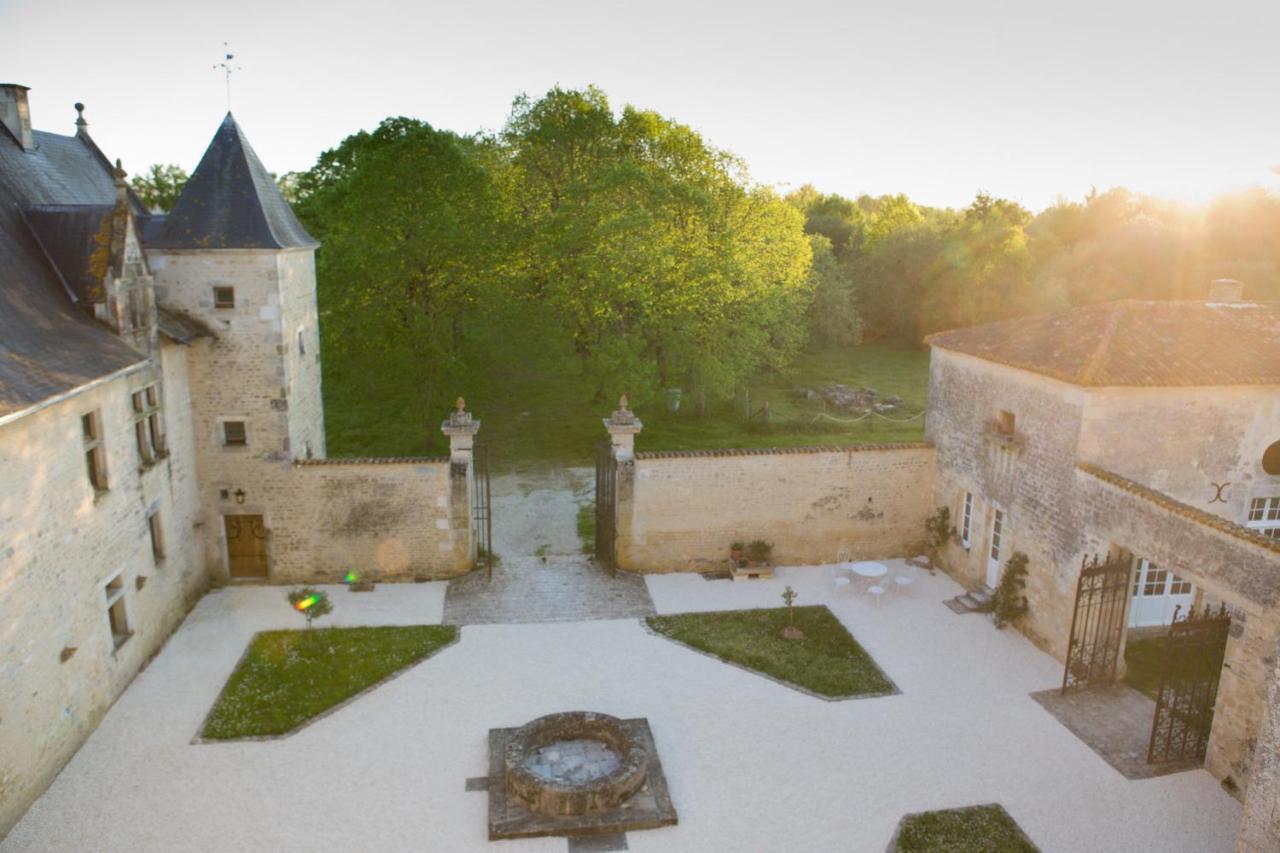 Chateau De Bois Charmant Les Nouillers 외부 사진